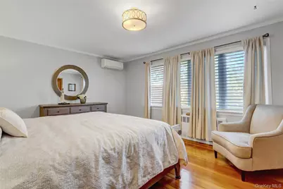 61-34 76th Street, Middle Village, NY 11379 - Photo 15