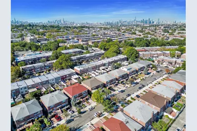 61-34 76th Street, Middle Village, NY 11379 - Photo 29