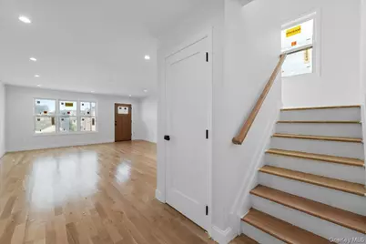 93 Thurton Place, Yonkers, NY 10704 - Photo 39