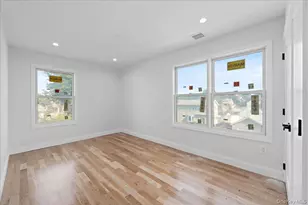 93 Thurton Pl, Yonkers, NY 10704 - Photo 15