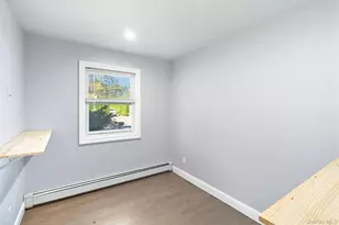 36 Flintlock Dr, Shirley, NY 11967 - Photo 19