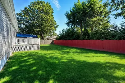 36 Flintlock Drive, Shirley, NY 11967 - Photo 7