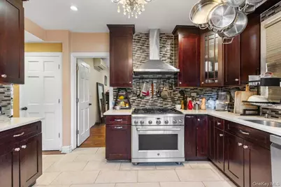 605 S 6th Avenue, Mount Vernon, NY 10550 - Photo 11