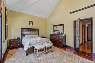 82-30 58th Ave, Middle Village, NY 11379 - Photo 17