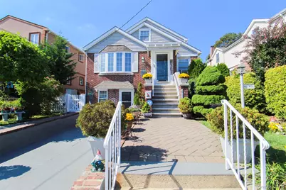 3221 Giegerich Place, Bronx, NY 10465 - Photo 3