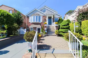 3221 Giegerich Pl, Bronx, NY 10465 - Photo 3