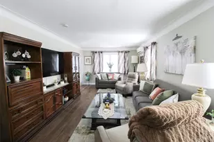 3221 Giegerich Pl, Bronx, NY 10465 - Photo 7