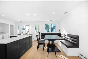 110 Hampton Way, Merrick, NY 11566 - Photo 5