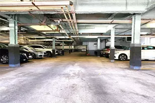 25 Park Pl, Great Neck, NY 11021 - Photo 17