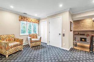 36 Burton Ave, Plainview, NY 11803 - Photo 13