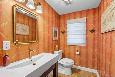 16 Pine Road, Syosset, NY 11791 - Photo 19