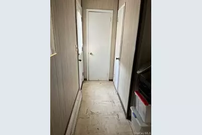 32 Nearwater Avenue, Massapequa, NY 11758 - Photo 9