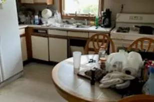 32 Nearwater Ave, Massapequa, NY 11758 - Photo 5