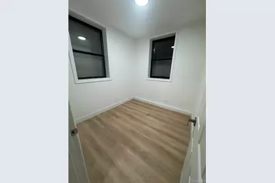 2064 Bathgate Avenue, Bronx, NY 10457 - Photo 9