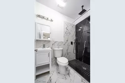 2064 Bathgate Avenue, Bronx, NY 10457 - Photo 17