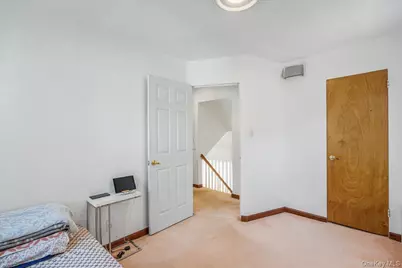 64-65 Cloverdale Boulevard, Oakland Gardens, NY 11364 - Photo 17