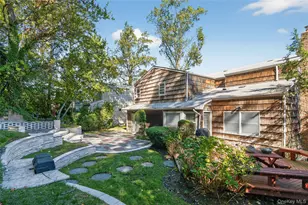 73 Reed Dr, Roslyn, NY 11576 - Photo 27