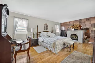 73 Reed Dr, Roslyn, NY 11576 - Photo 17