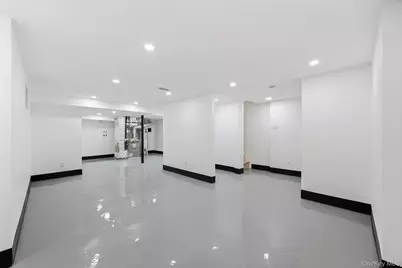 157-03 Locke Avenue, Flushing, NY 11357 - Photo 21