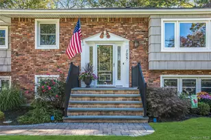 105 Edgewood Ave, Oakdale, NY 11769 - Photo 3