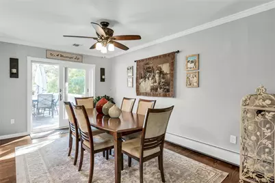 105 Edgewood Ave, Oakdale, NY 11769 - Photo 9