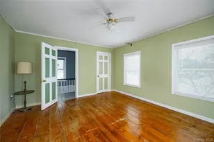 33 Thompson St, Red Hook, NY 12571 - Photo 9