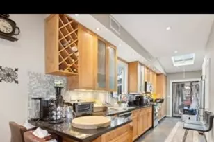 59-22 Cooper Ave, Glendale, NY 11385 - Photo 3