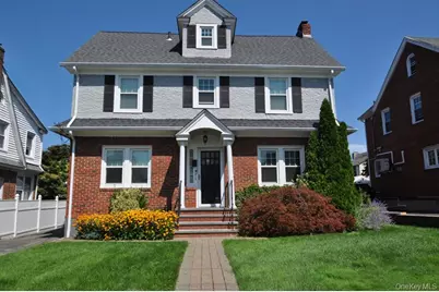 54 Lincoln Avenue, White Plains, NY 10606 - Photo 1