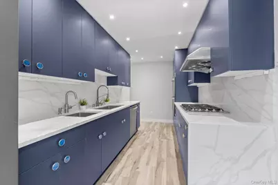 219-44 Peck Avenue, Hollis, NY 11427 - Photo 7