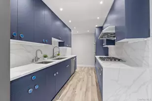 219-44 Peck Ave, Hollis, NY 11427 - Photo 7