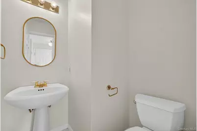 14 Pond View Lane, Ossining, NY 10562 - Photo 19