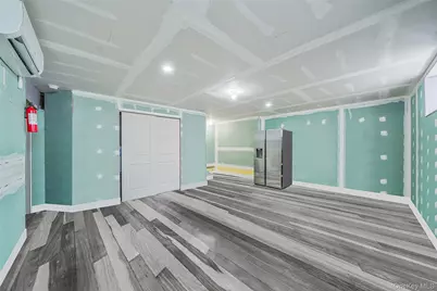 41 Eldridge Avenue, Hempstead, NY 11550 - Photo 33