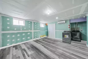 41 Eldridge Ave, Hempstead, NY 11550 - Photo 31