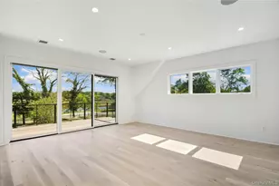 135 South Rd, Westhampton, NY 11977 - Photo 23