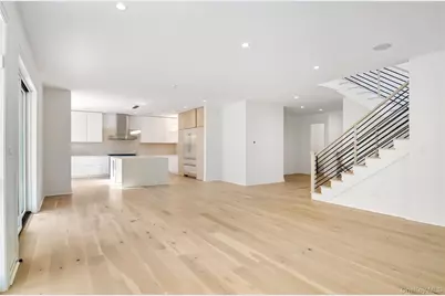 135 South Road, Westhampton, NY 11977 - Photo 11