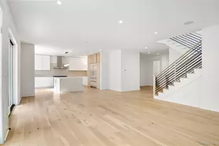 135 South Rd, Westhampton, NY 11977 - Photo 11