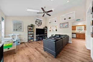 139 Forrest Ave, Shirley, NY 11967 - Photo 5