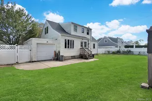 355 Sylvan Ln, Westbury, NY 11590 - Photo 3