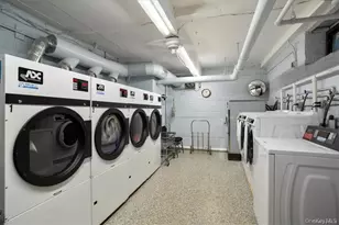 61 White Oak, New Rochelle, NY 10801 - Photo 33