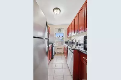 67-12 Yellowstone Boulevard #G19, Forest Hills, NY 11375 - Photo 13