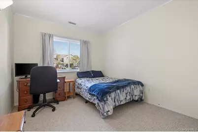 75 Eric Drive, Middle Island, NY 11953 - Photo 15