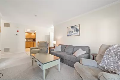 75 Eric Drive, Middle Island, NY 11953 - Photo 5