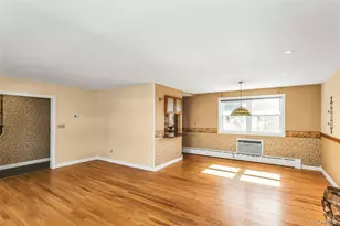 791 Caryl St, Franklin Square, NY 11010 - Photo 5