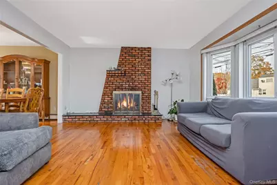 84 White Oak Street, Deer Park, NY 11729 - Photo 7