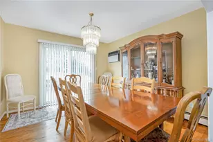 84 White Oak St, Deer Park, NY 11729 - Photo 11