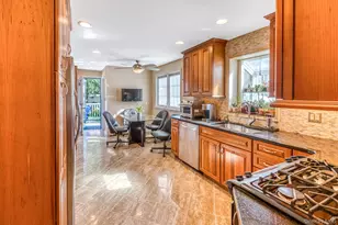 2531 Mount Ave, Oceanside, NY 11572 - Photo 11