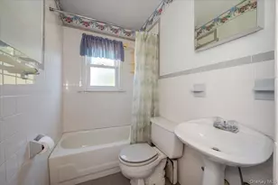 27-19 Murray St, Flushing, NY 11354 - Photo 13