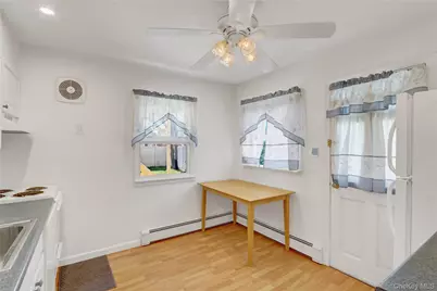 123 Cottage Boulevard, Hicksville, NY 11801 - Photo 21