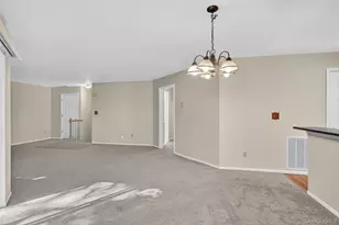 307 Gazebo Ct, New Windsor, NY 12553 - Photo 9