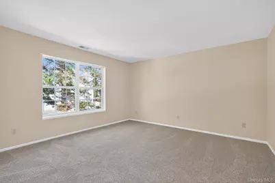 307 Gazebo Court, New Windsor, NY 12553 - Photo 21